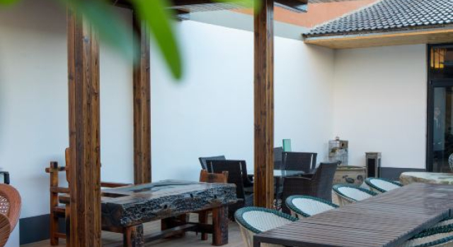 Eaton Shangpin Hotel (Bowen Institute of Technology), Book Hotel Lanzhou Gansu