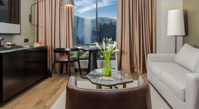 Eb Hotel By Eurobuilding Quito Airport, Забронировать Отель Бизнес-отели Табабела, 4* 5*