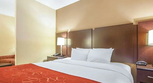 Люкс Comfort Suites
