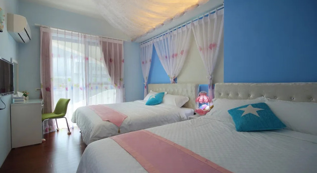 Четырёхместный номер Standard с балконом и с видом на море Greek Wonderland B&B