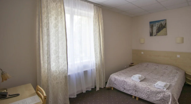 Двухместный номер Standard Hotel BEST with FREE PARKING