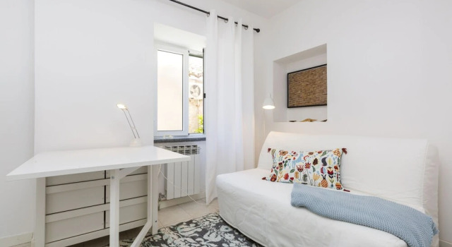 Apartment Pavešić 1, Забронировать Апартаменты/квартира Отели Мали-Лошиня с парковкой, рядом с Автобусный вокзал Mali Losinj, Парковка