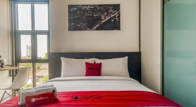 Номер Economy Sans Stay Caverna Gandaria City