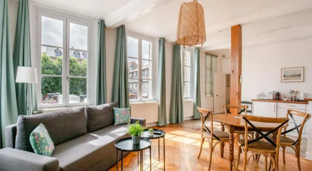 Апартаменты Hypolite 1 New - Cocooning flat - 80 meters from the Port of Honfleur