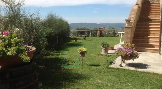 Casolare il Poggio, Book Hotel Ficulle Umbrien