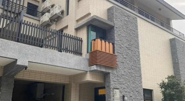 Bear Baby Homestay, Book Hotel Hoteller i Hupu Village med parkering, Parkering