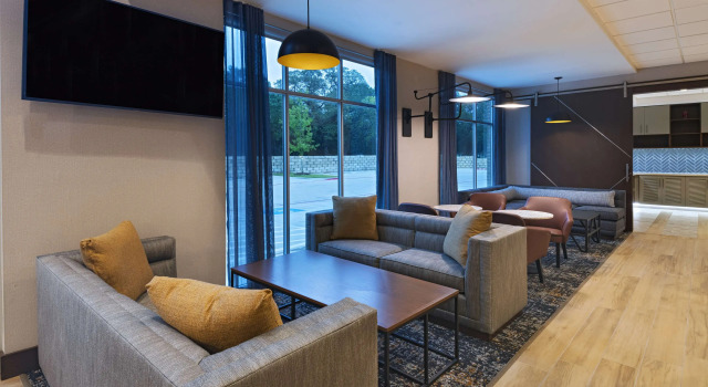 Hyatt Place Austin / Lake Travis / Four Points, Buchen Sie Hotel Hotels in Greater Austin mit Pool, Schwimmbad