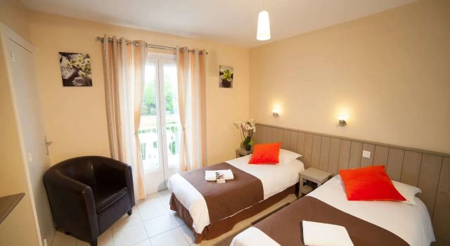 BRIT HOTEL Lannion vers Perros-Guirec