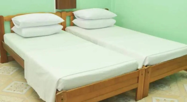 Naifaru Nafaa Inn, Prenota Hotel Naifaru Atollo Lhaviyani