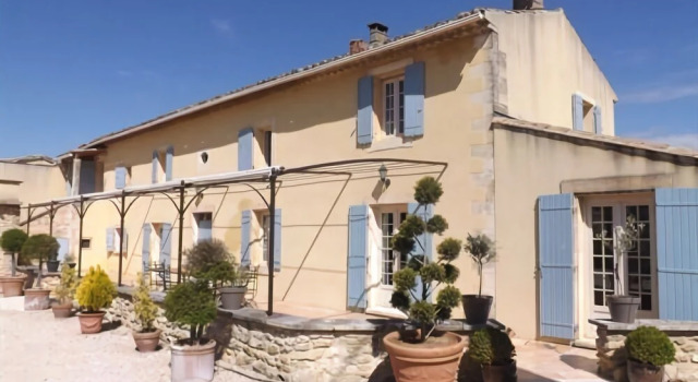 Mas Dansavan Chambres d'hôtes, จอง โรงแรม Oppede Luberon