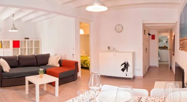 Tarragona Suites 47- CATEDRAL, Забронировать Отель Таррагона Tarragonès, рядом с Provincial Traffic Headquarters