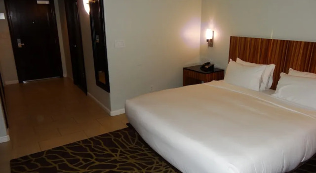 Люкс с балконом и с видом на океан Balboa Inn, On The Beach At Newport