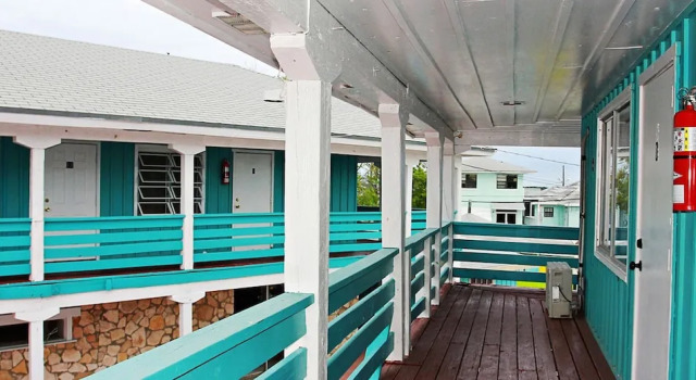 Standard room Two Turtles Inn