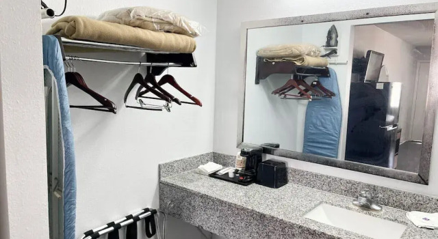 Двухместный номер Standard Studio 6 Suites Opelousas, LA