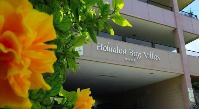 Вилла с балконом Holualoa Bay Villas#106