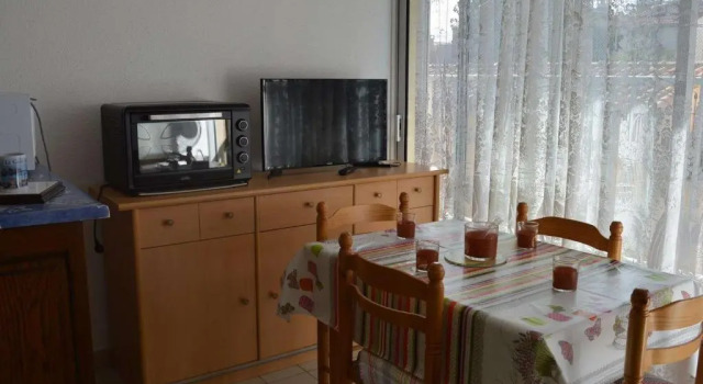 Appartement Le Grau-du-Roi, 2 pièces, 4 personnes - FR-1-250-114, Book Apartment Le Grau-du-Roi Camargue
