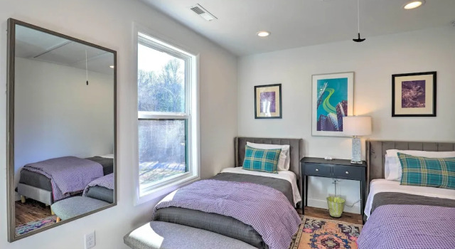 Коттедж Bright and Inviting Home by Biltmore Village with Deck