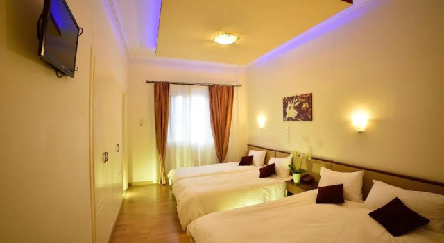 Четырёхместный номер Standard Byzantion Hotel