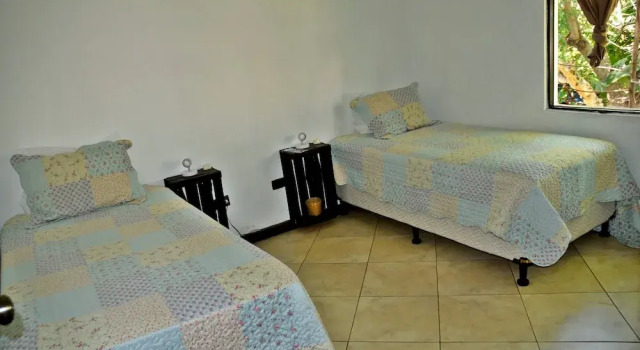 Awaken Hostel, Prenota Ostello Zona 10 