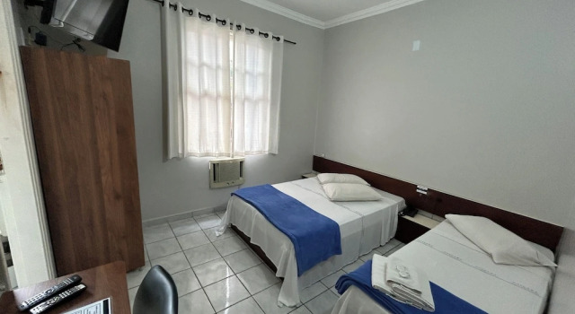 Caiçara Hotel, Забронировать Отель Сантос штат Сан-Паулу