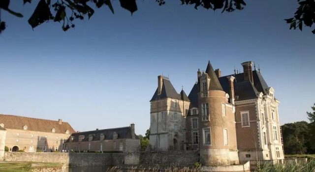 Family Ecolodge, Rezerwuj Hotel Batilly-en-Puisaye 
