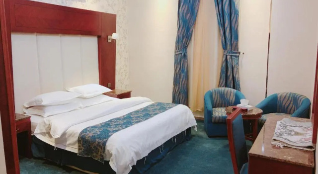 Апартаменты "أجنحة إيلاف الحمراء - شقق مخدومة اقتصادي Elaf Al Hamra Suites Economy Serviced Apartments