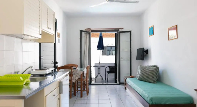 Konaki Studios & Apartments