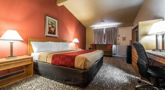 Econo Lodge, Buchen Sie Hotel Brush Colorado