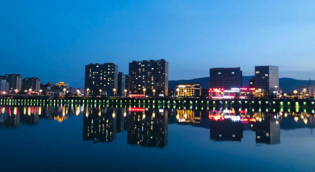 Hanting Premium Hotel Tianshui Railway Station, Book Hotel 3-stjernede hoteller i Tianshui, 3*