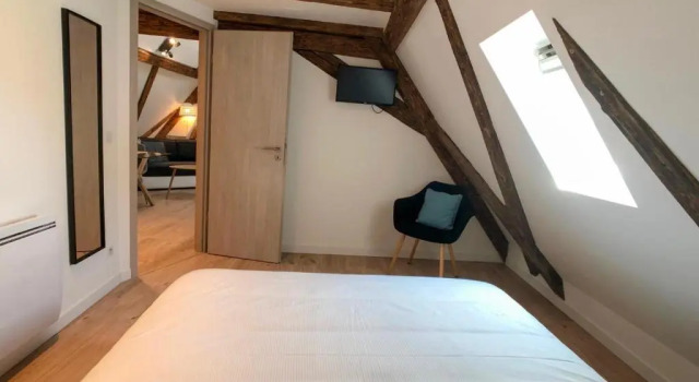 Апартаменты Beauty & The Beast - Old Town Cosy Apartments