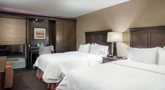 Четырёхместный номер Standard Hampton Inn Tuscaloosa-University