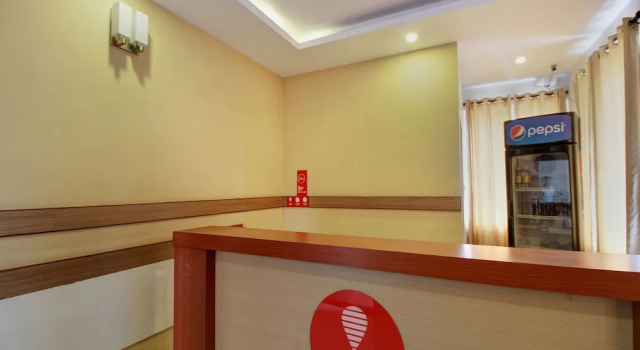 OYO 4594 Apartment Krish Inn