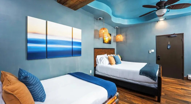 Номер Standard с видом на закат Nomads Hotel