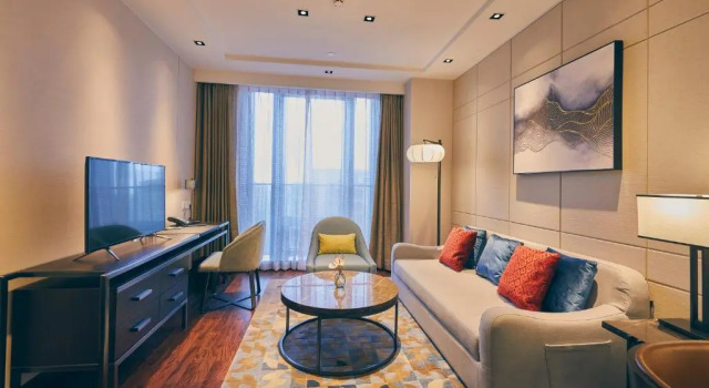 Студия LJZ Supreme Tower Hotel