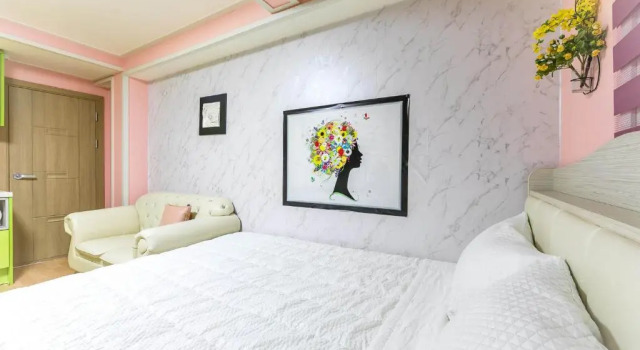 Студия Four Seasons Pension