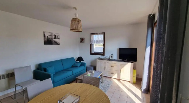 Nice 38 M2 Bright With Balcony Near The Sea, Забронировать Апартаменты/квартира Кабур 