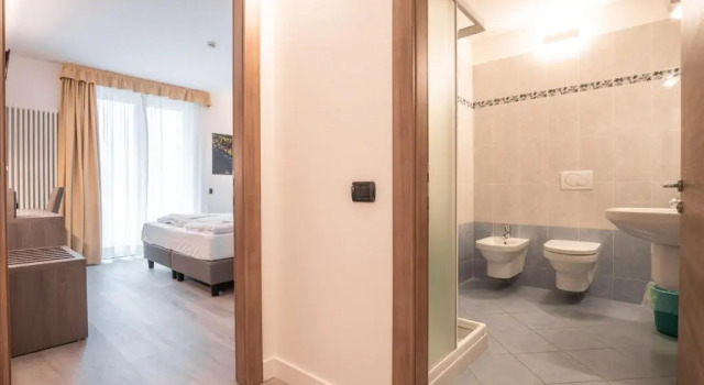 Семейный номер Standard с видом на озеро Panoramic Hotel San Carlo Ledro