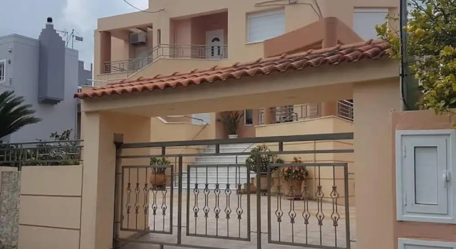 Sofie s Garden View Apartment, Забронировать Апартаменты/квартира Отели Даратсос с парковкой, Парковка