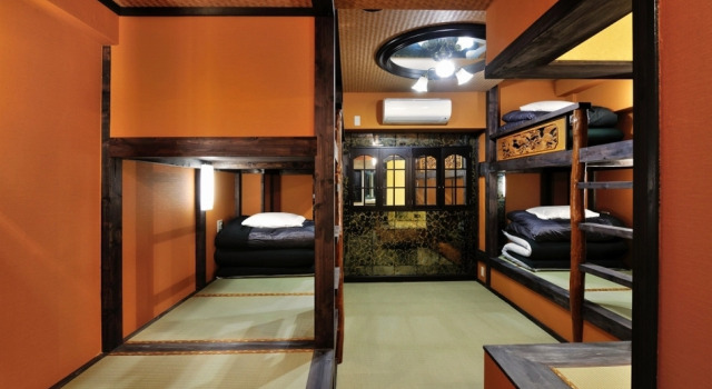 Четырёхместный номер Standard Khaosan World Asakusa Ryokan & Hostel