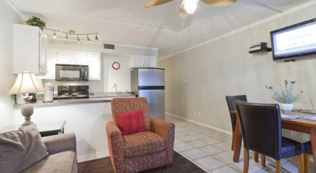Florence I Condominium 507