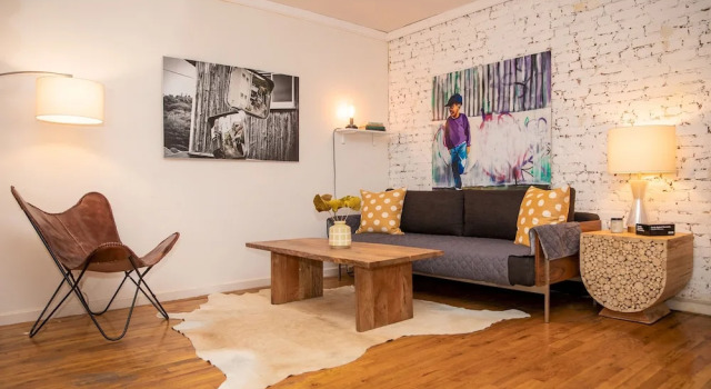 Апартаменты Sunny Fully Furnished Studio in Chelsea
