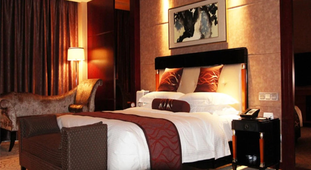 Urumqi Northwest Petroleum Hotel, Rezerwuj Hotel Urumqi Xinjiang
