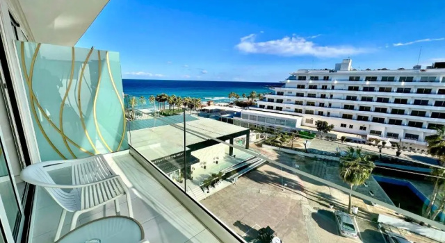 Habitación Estándar con vista parcial al mar Constantinos the Great Beach Hotel