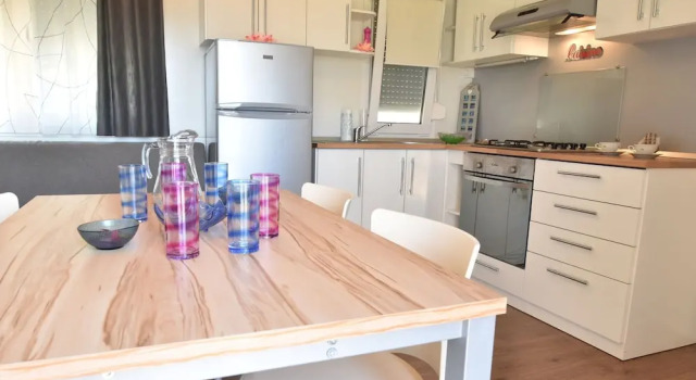 Номер Standard Welcoming Holiday Home in Ugljane With Swimming Pool