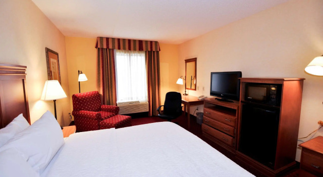 Двухместный номер Standard Hampton Inn & Suites Louisville East