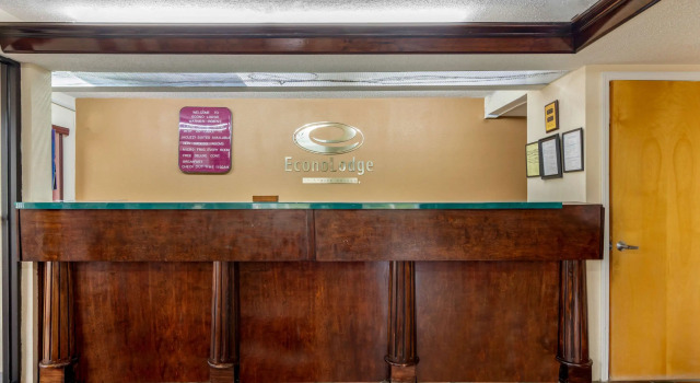 Econo Lodge Byron, Boek Hotel Hotels in Georgia met parkeren, Parkeren