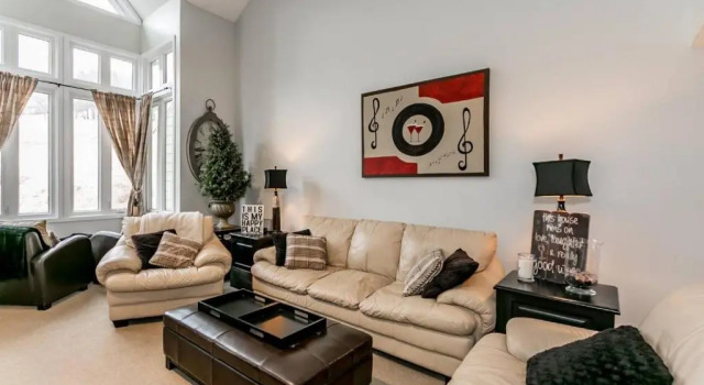 Апартаменты Blue Mountain, 3 Bedroom, Slopeside, Chateau Ridge 212
