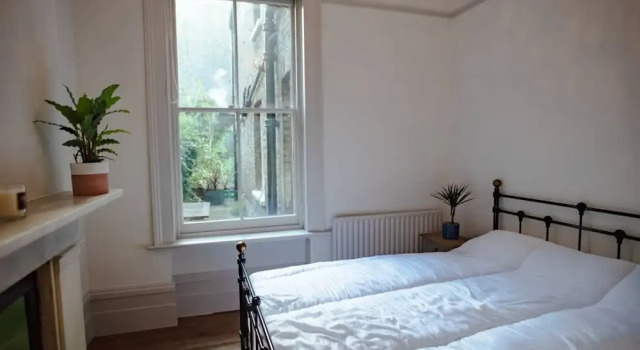 Homely 1 Bedroom Apartment in Bustling Clapham