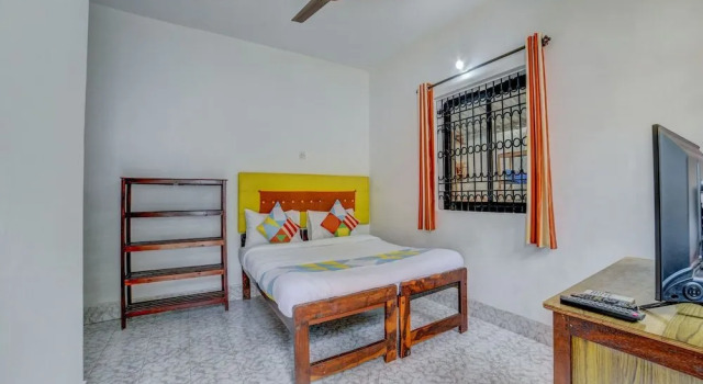 OYO 19904 Home Serene Stay Near Baga Beach, Rezerwuj Hotel Hotele w North Goa z parkingiem, Parking