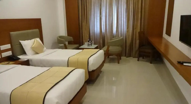 Hotel Park Residency Palayam, Book Hotel Calicut New Delhi